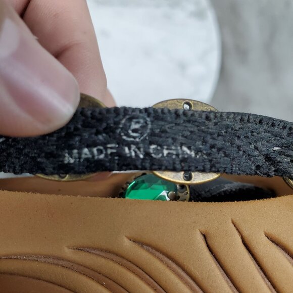 Corkys Shoes Womens Size 8 Black Leather Jeweled & Embellished Thong Sandals - Picture 8 of 9